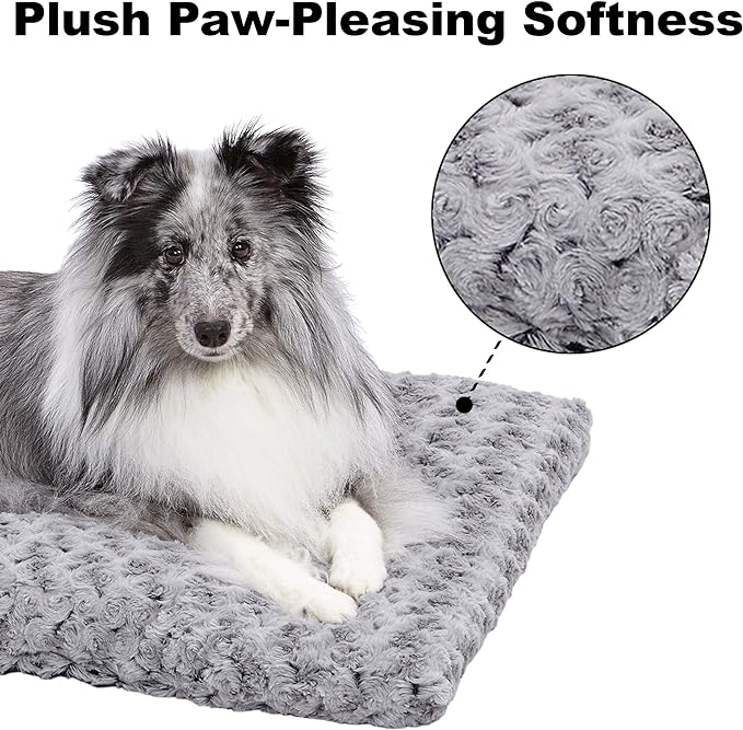 MidWest Homes for Pets Plush Pet Bed | Ombré Swirl & Cat Bed | Gray 17L x 11W x 1.5H - Inches for Toy Dog Breeds, 40618-SGB, 18-Inch