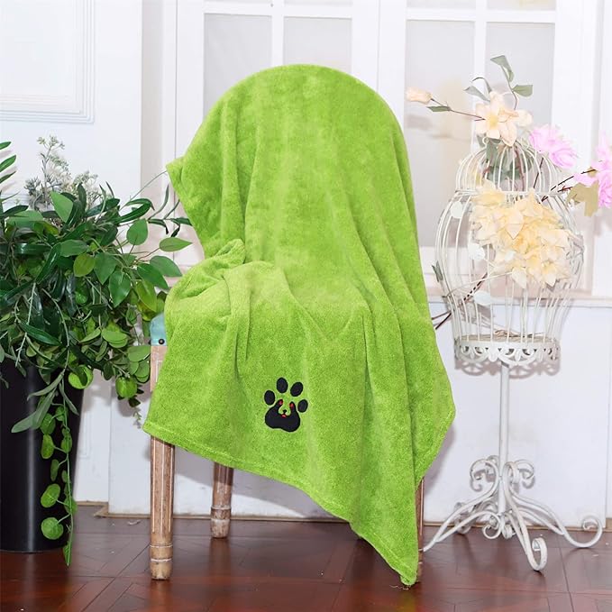 Extra Large Dog Towels for Drying Dogs Super Absorbent Soft Microfiber Pet Bath Grooming Towel for Dogs and Cats & Other Pets (XL-55" * 36", Green)