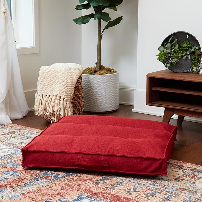 South Pine Porch Mila Square Tufted Pillow Style Dog Bed, Scarlet, Medium (32" x 32")