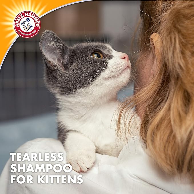 Arm & Hammer Tearless Kitten Shampoo for CatsNatural Cat Shampoo for Odor Control with Baking Soda, 20 Fl Oz Gentle Cleansing Kitten Shampoo in Sweet Almond Scent (Pack of 1)