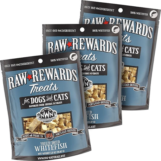 Northwest Naturals Raw Rewards Freeze-Dried Whitefish Treats for Dogs and Cats - Bite-Sized Pieces - Healthy, 1 Ingredient, Human Grade Pet Food, All Natural - 2.5 Oz (Pack of 3) (Packaging May Vary)