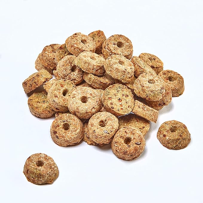 Kaytee Timothy Biscuits Baked Treat with Carrots for Guinea Pigs, Chinchillas, Hamsters, Gerbils and Mice, 10 oz