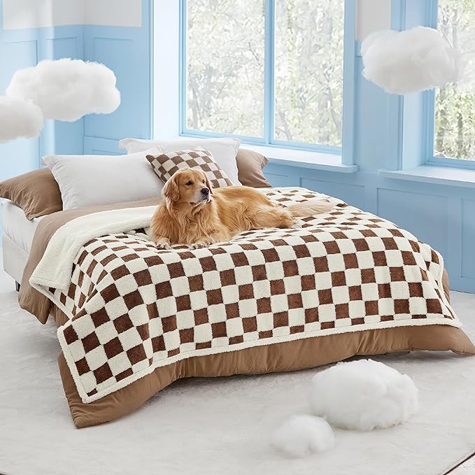 Lesure Waterproof Dog Blanket for Large Dogs - Washable Double Sided Dog Blankets with Warm Jacquard Shag and Soft Sherpa Fleece, Pet Cat blanket for Bed Protection, 3D Textured Checks, Brown