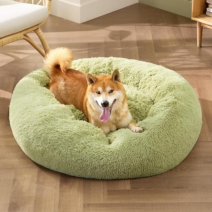 Bedsure Calming Dog Bed for Medium Dogs - Donut Washable Medium Pet Bed, Anti-Slip Round Fluffy Plush Faux Fur Cat Bed, Fits up to 45 lbs Pets, Green, 30 inches