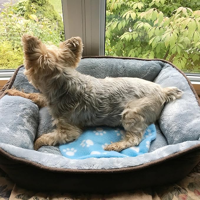 Pet Fit For Life Snuggle Soft Dog Cooling Pad & Pet Heating Pad - Comfortable Temperature Control in All Seasons - Ideal for Cats, Dogs & Pets for Year-round Comfort